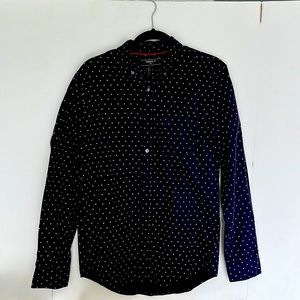 Forever 21 Men’s long sleeve dark blue dress shirt